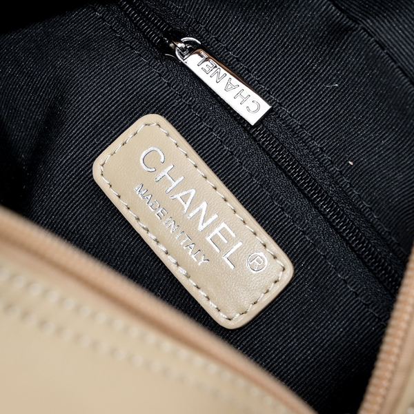 シャネルバッグ全体デザイン